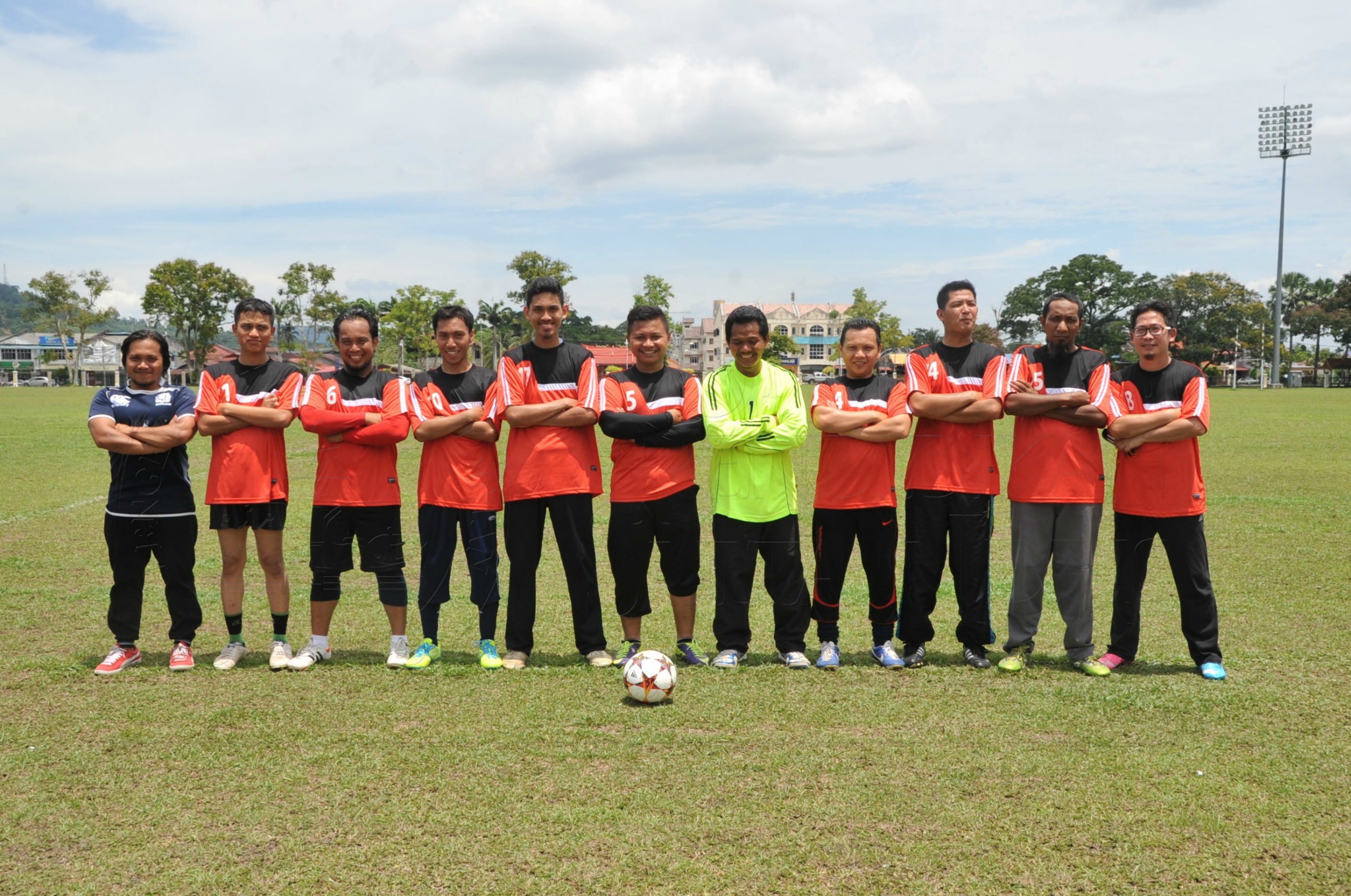 PRO 15 53 KIESTA HAS 6440